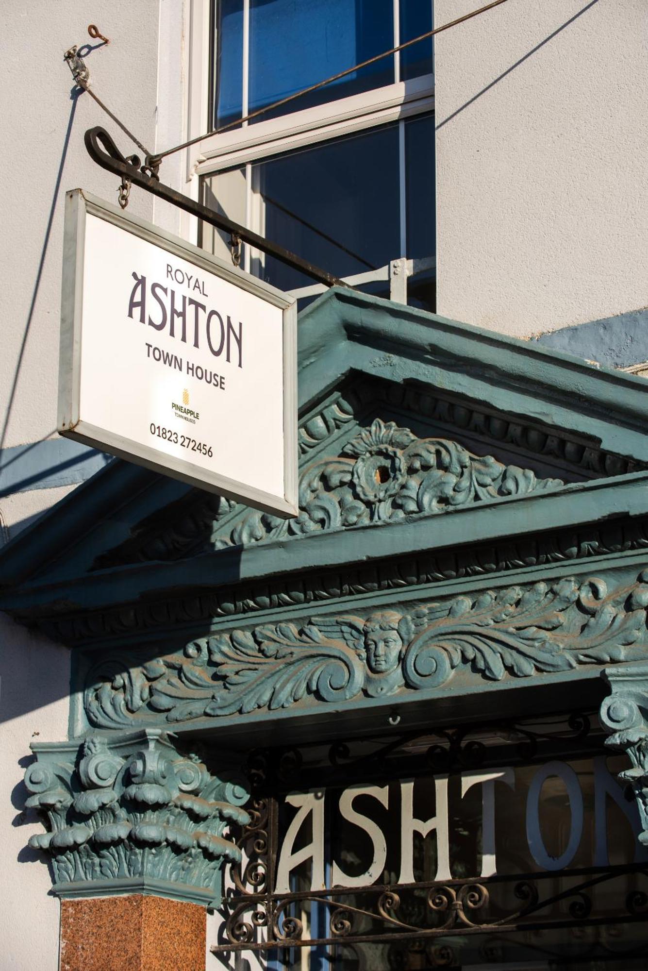 Royal Ashton Townhouse - Taunton Hotell Exteriör bild