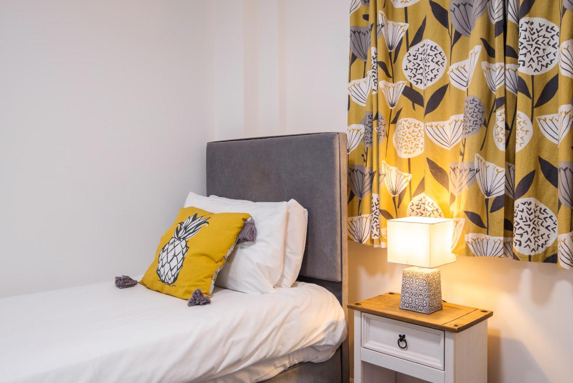 Royal Ashton Townhouse - Taunton Hotell Rum bild